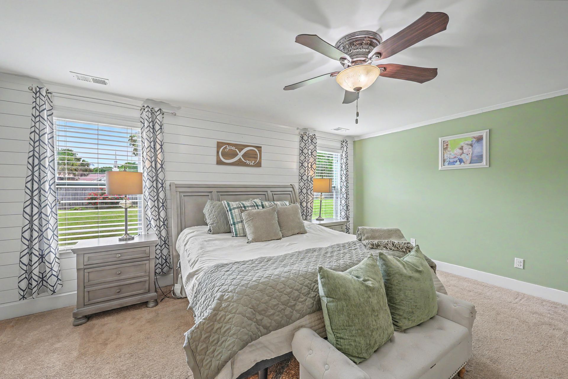 106 Medford Drive Photo 32