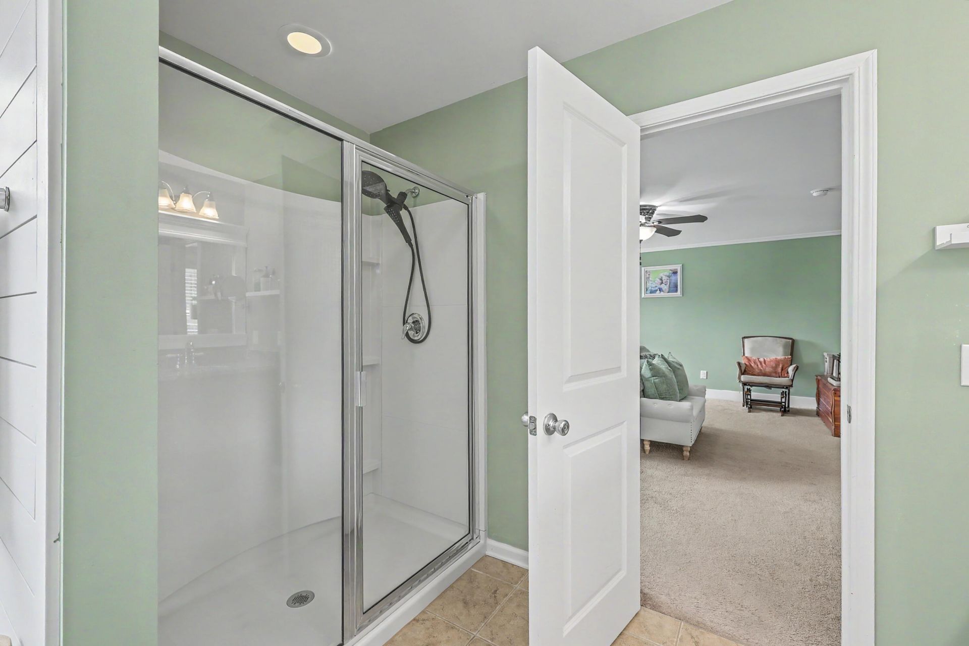 106 Medford Drive Photo 38