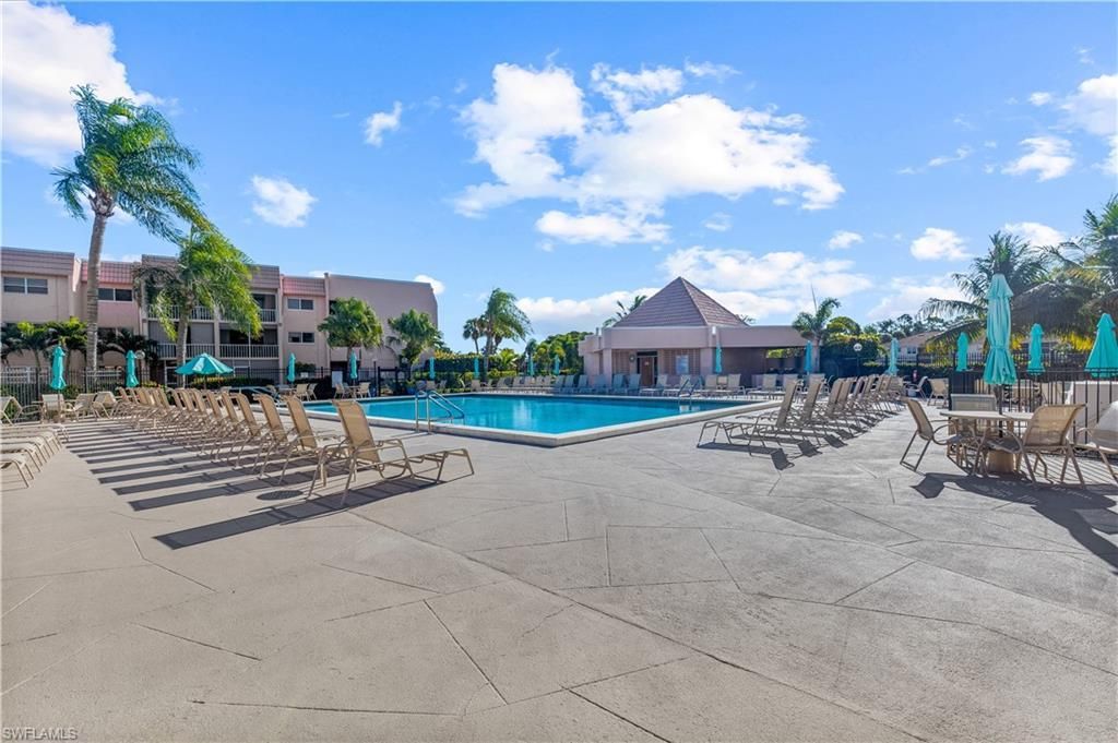 150 Turtle Lake Ct, Unit 307, Naples, FL 34105 Photo
