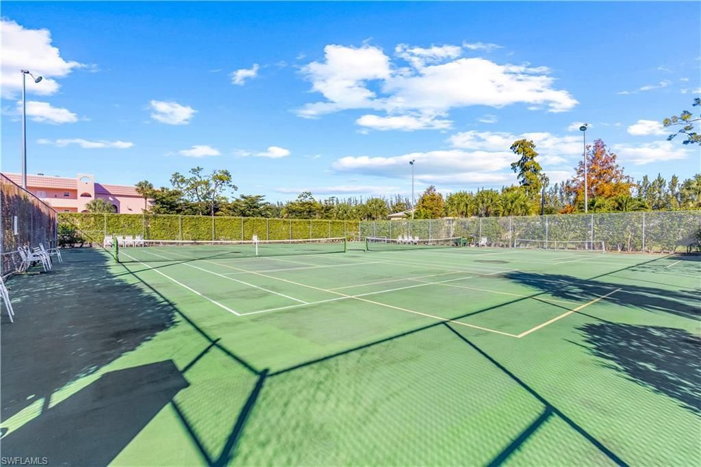 150 Turtle Lake Ct, Unit 307, Naples, FL 34105 Photo