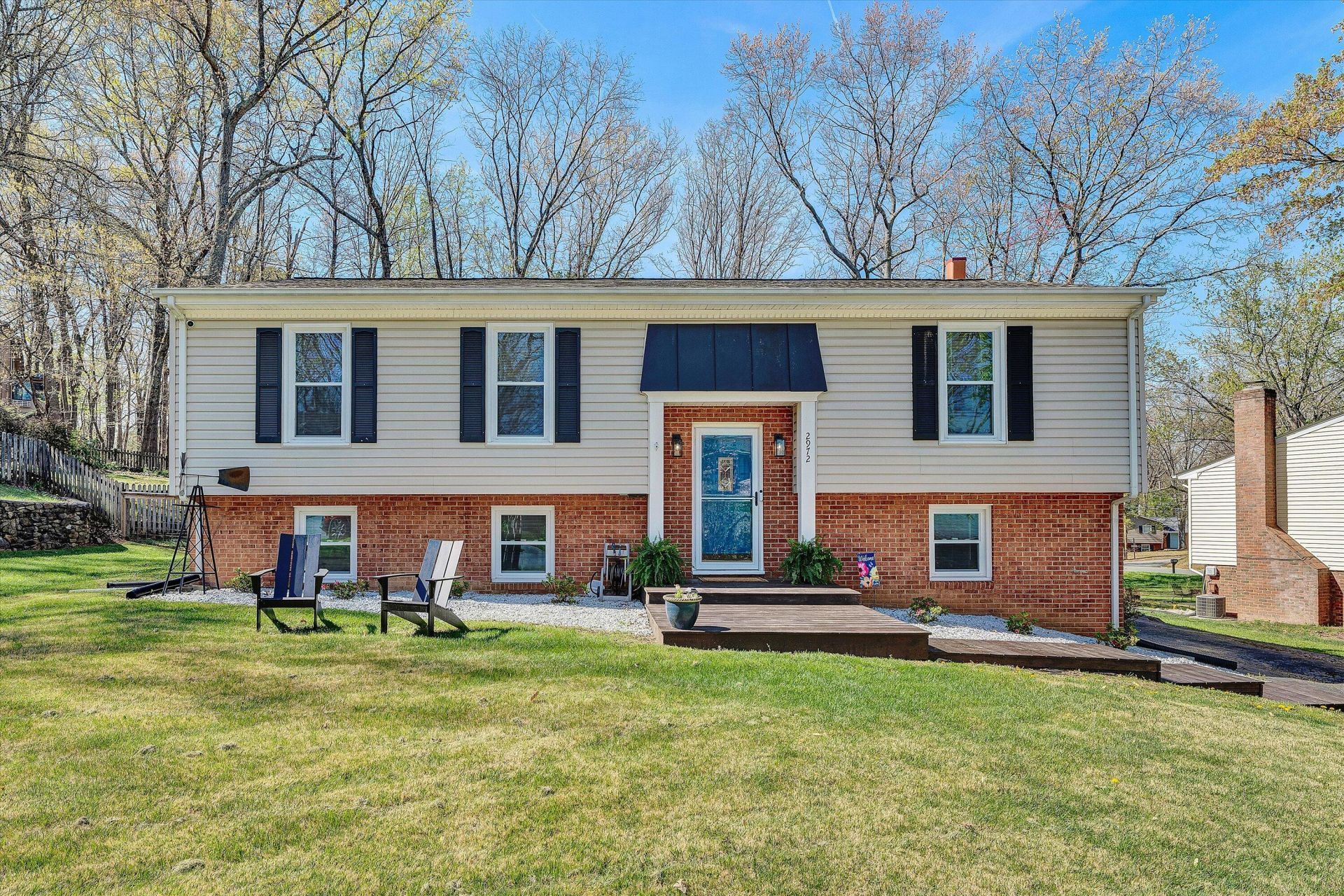 2972 Tree Swallow Rd, Roanoke, VA 24018 Main Photo