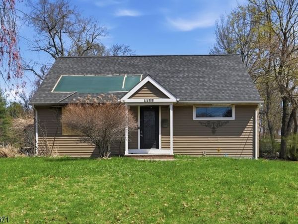 1155 Ringwood Ave, Pompton Lakes, NJ 07442
