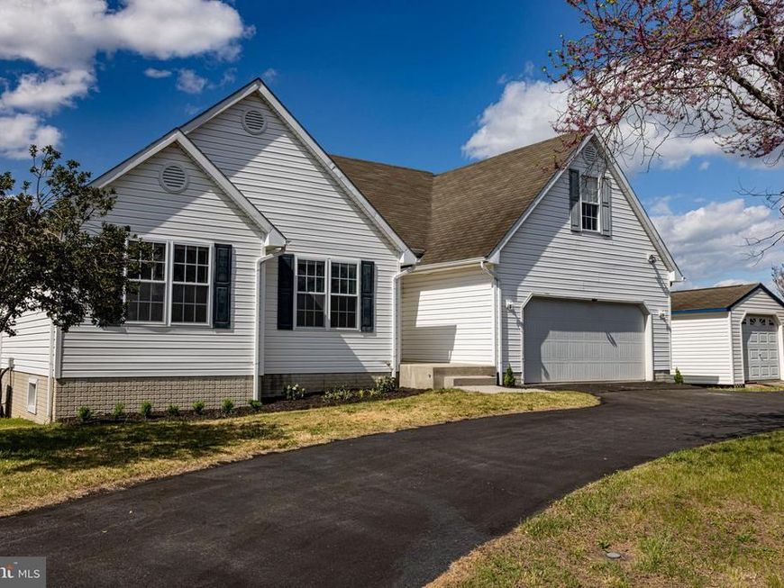 17 Pintail Lane, Kearneysville, WV 25430 Main Photo