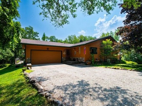 27130 89th Street, Salem, WI 53168