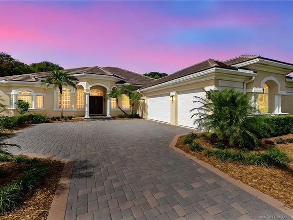 511 SW Squire Johns Lane, Palm City, FL 34990