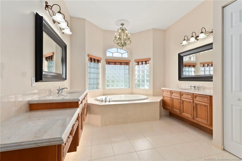 511 SW Squire Johns Lane, Palm City, FL 34990 Photo