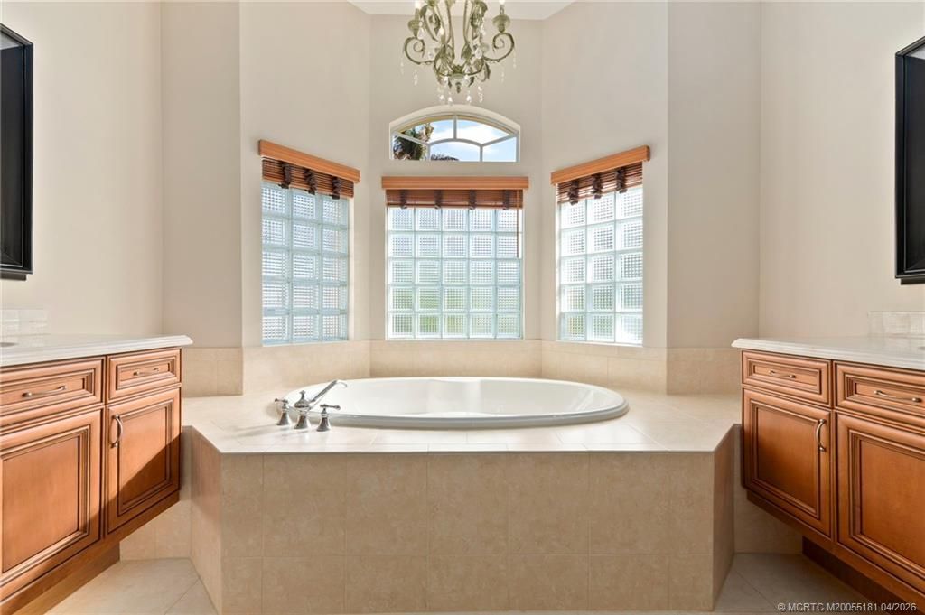 511 SW Squire Johns Lane, Palm City, FL 34990 Photo