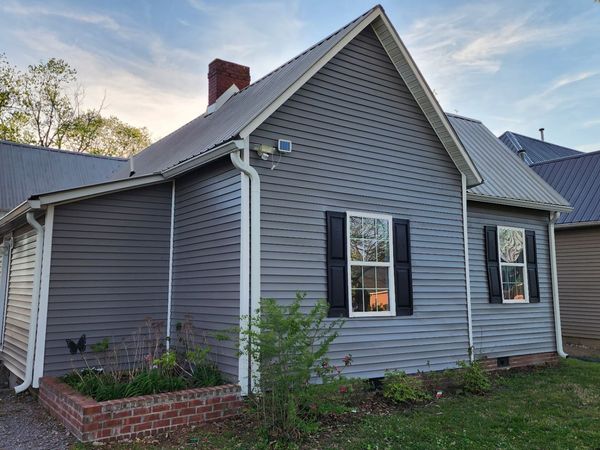 214 S Polk St , Tullahoma, TN 37388