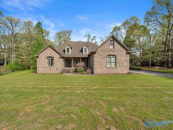 11266 Maggie Lou Drive, Tanner, AL 35671