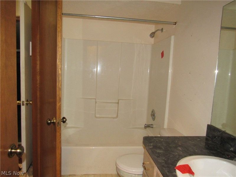 1615 E 84th Street, Cleveland, OH 44103 Photo 9