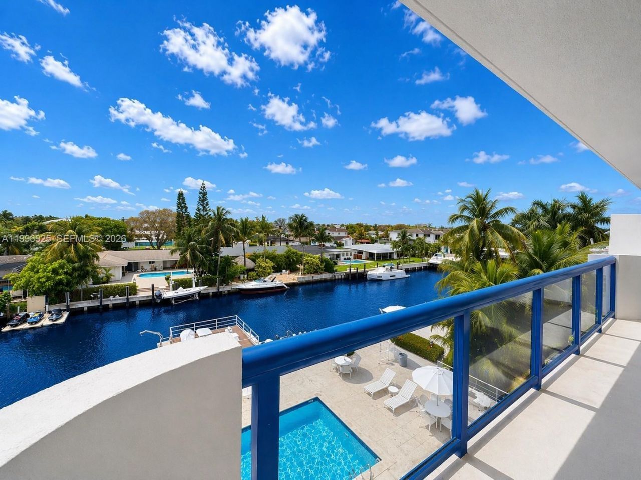 2370 NE 135th St, Unit 405, North Miami, FL 33181 Photo