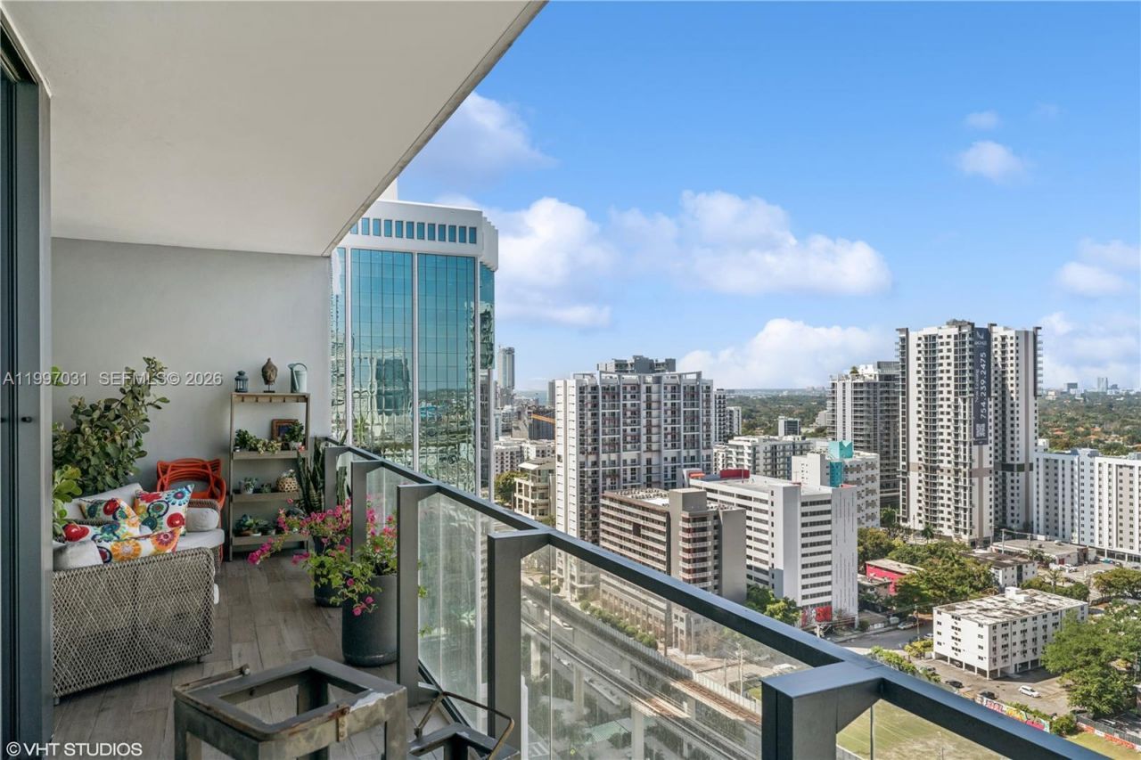 88 SW 7th St, Unit 1804, Miami, FL 33130 Photo
