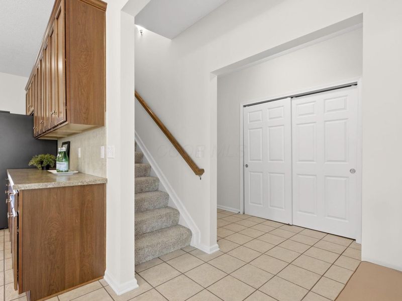 8416 Marwithe Place, New Albany, OH 43054 Photo 10