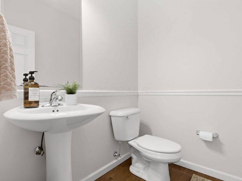 8416 Marwithe Place, New Albany, OH 43054 Photo 17