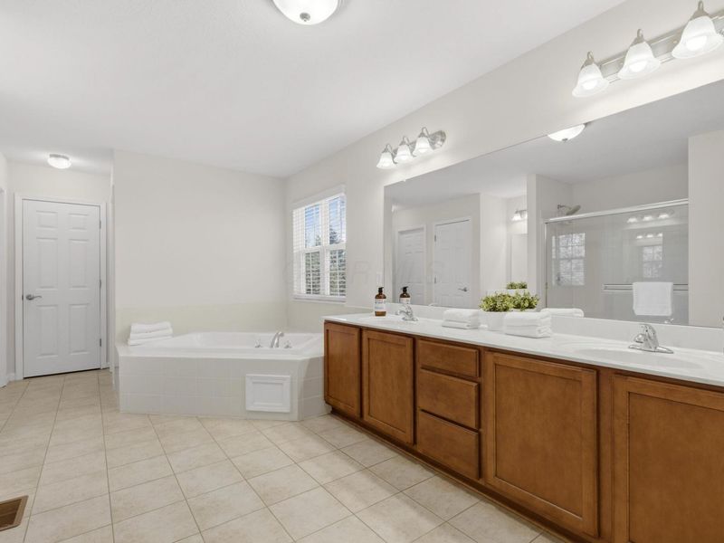 8416 Marwithe Place, New Albany, OH 43054 Photo 21