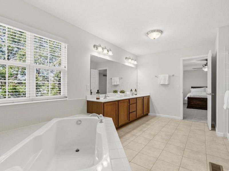 8416 Marwithe Place, New Albany, OH 43054 Photo 23