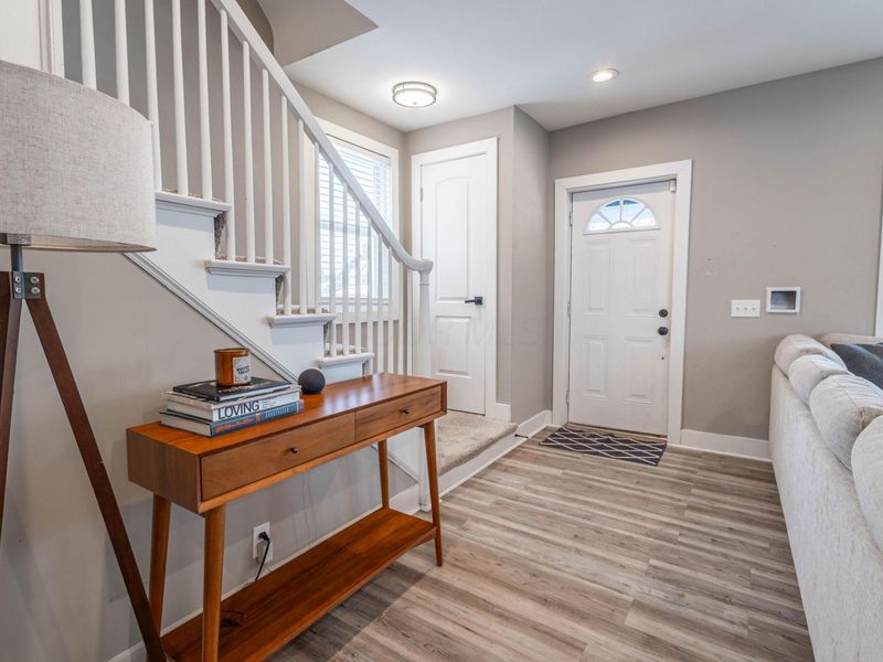 915 Kelton Avenue, Columbus, OH 43206 Photo 13