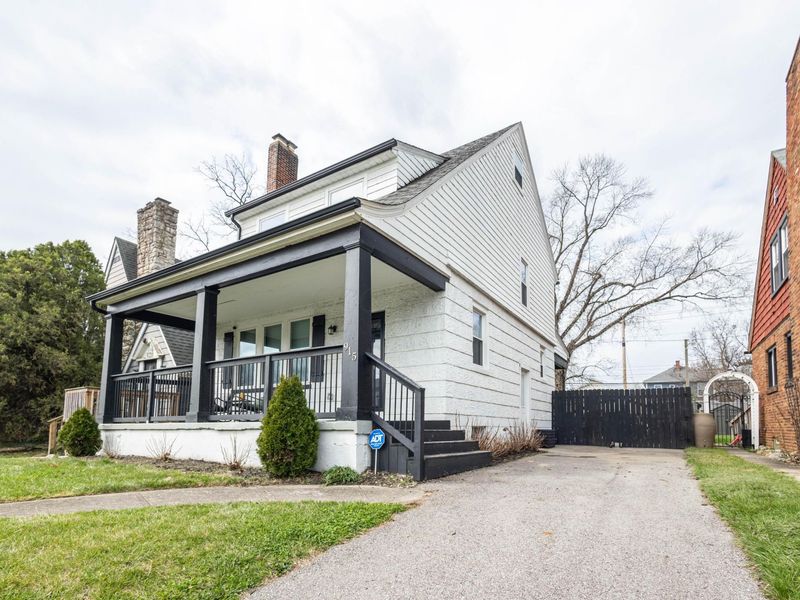 915 Kelton Avenue, Columbus, OH 43206 Photo 4