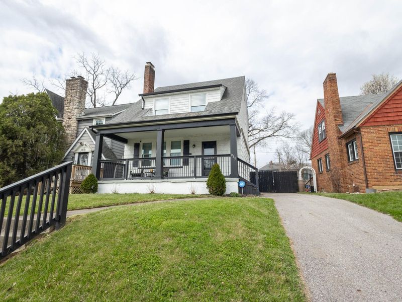 915 Kelton Avenue, Columbus, OH 43206 Photo 4