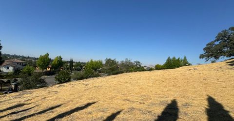 2596 Clubhouse Dr, Rocklin, CA 95765 Photo