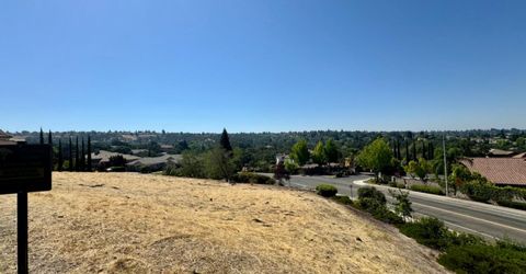 2596 Clubhouse Dr, Rocklin, CA 95765 Photo