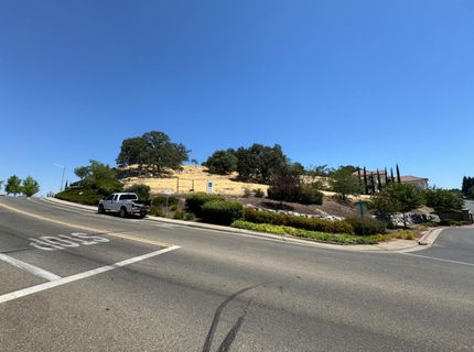 2596 Clubhouse Dr, Rocklin, CA 95765 Photo