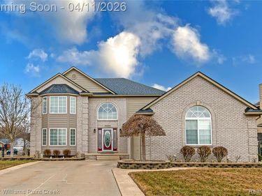 51688 Rivard Road, New Baltimore, MI 48047