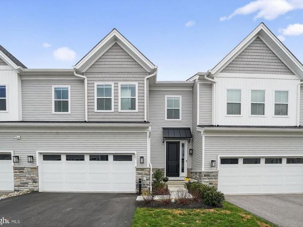 667 LEVERING STREET, BLUE BELL, PA 19422