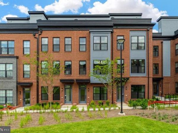 11236 BUNSEN STREET, RESTON, VA 20190