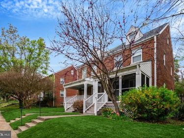 29 N BEDFORD STREET, ARLINGTON, VA 22201