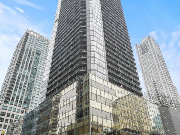 10 E ONTARIO Street, Unit 4901, Chicago, IL 60611