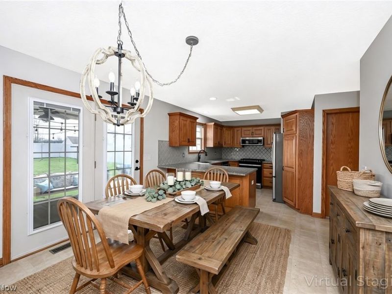 2861 Lauren Circle NW, Massillon, OH 44647 Photo 18