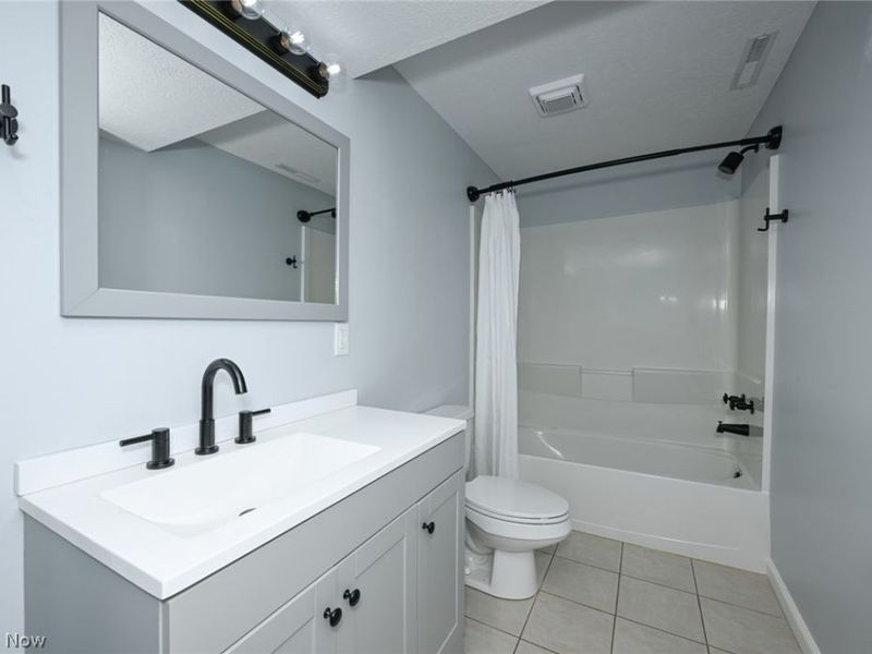 2861 Lauren Circle NW, Massillon, OH 44647 Photo 41