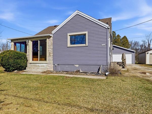 3240 Memorial DRIVE, Two Rivers, WI 54241