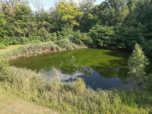 1051 Wentworth Avenue , Holland, OH 43528