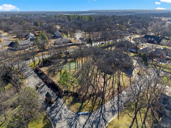 10507 S Oxford Avenue , Tulsa, OK 74137