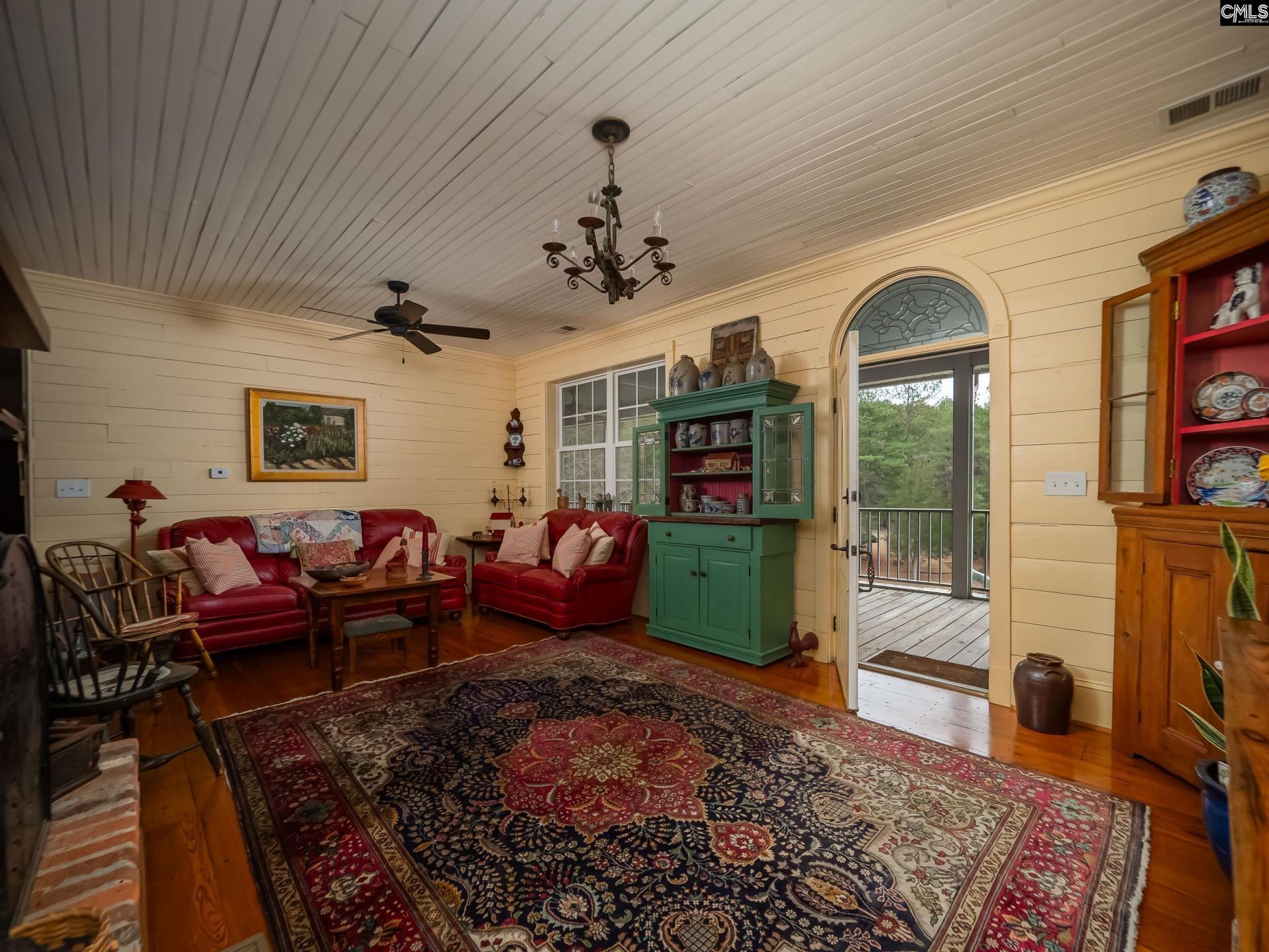 220 Roddy Dairy Lane Photo 5