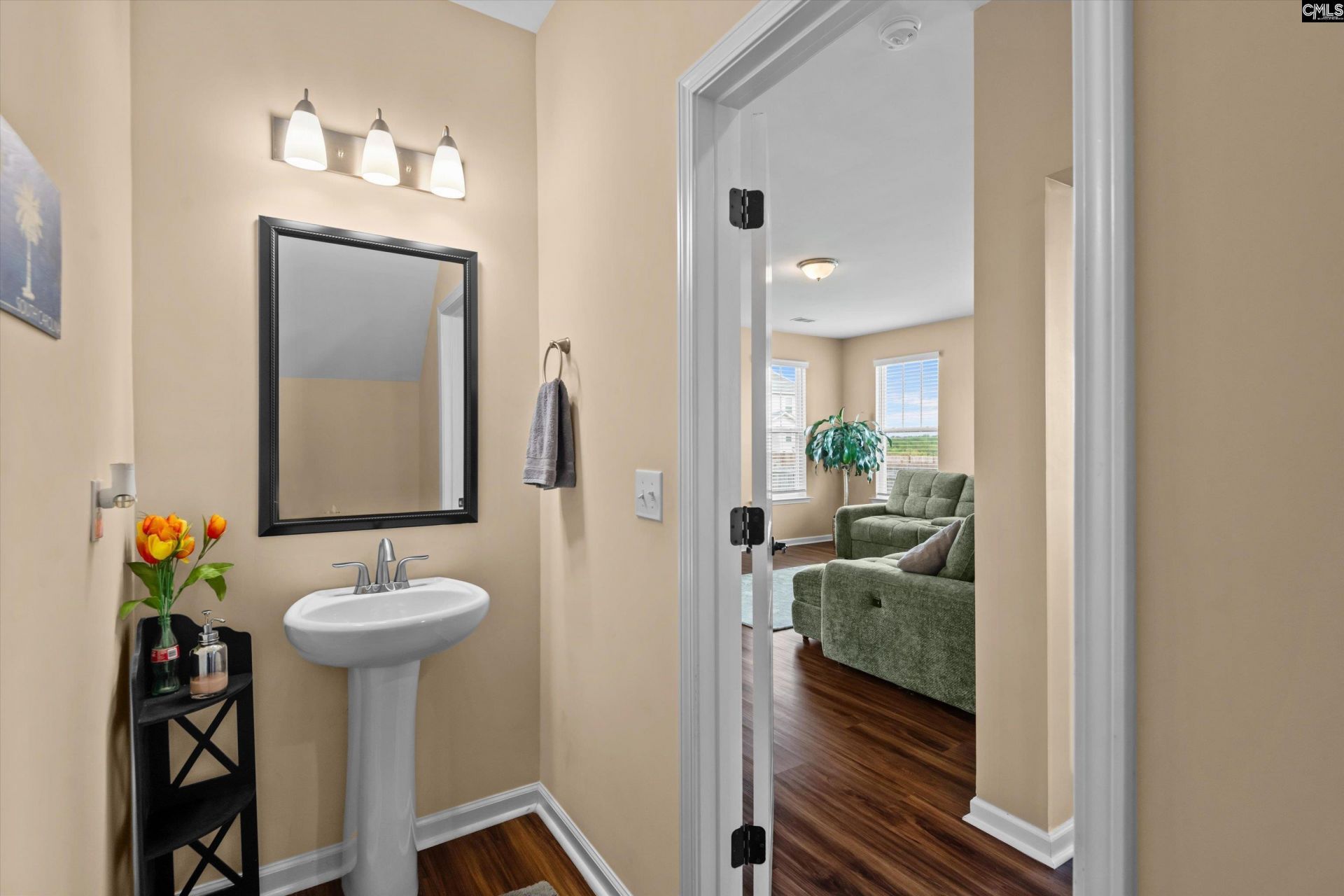 741 N Pinewalk Way Photo 19