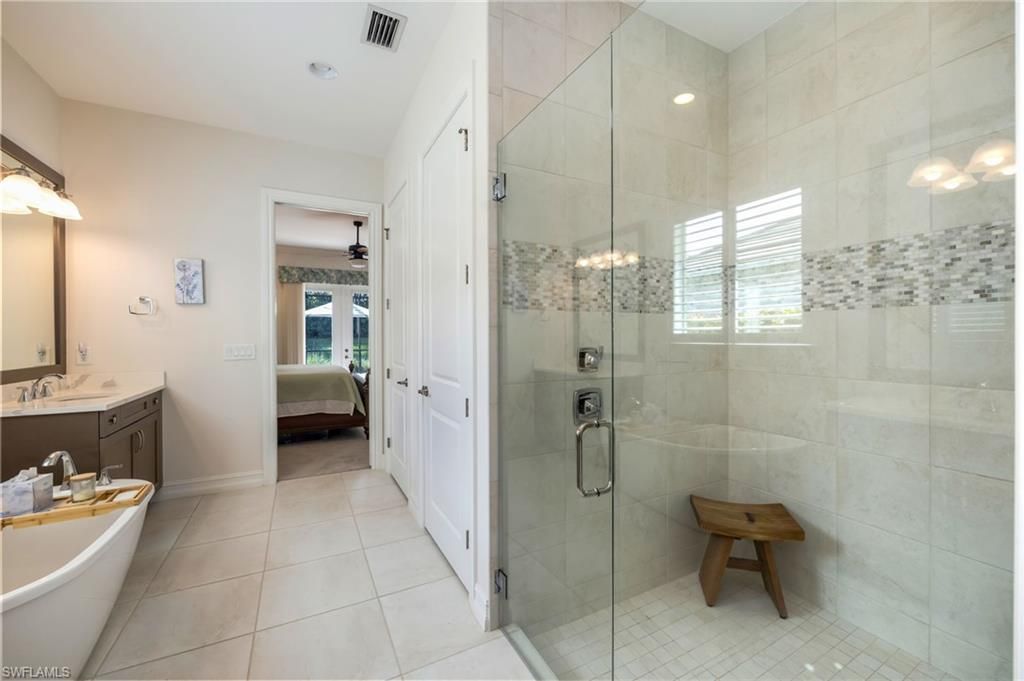 14308 Neptune Ave, Naples, FL 34114 Photo