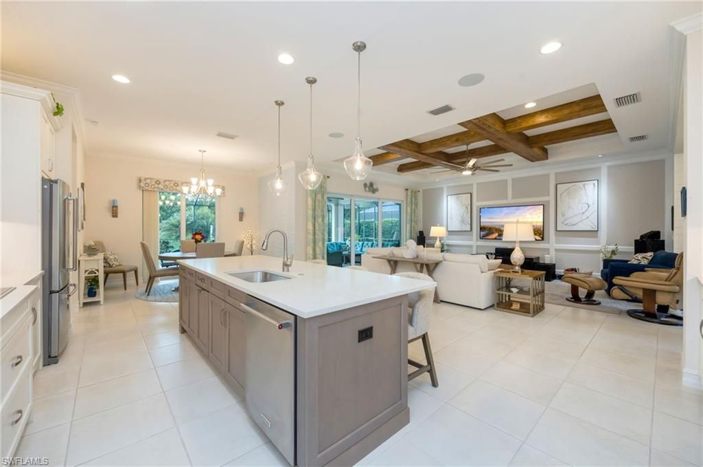 14308 Neptune Ave, Naples, FL 34114 Photo