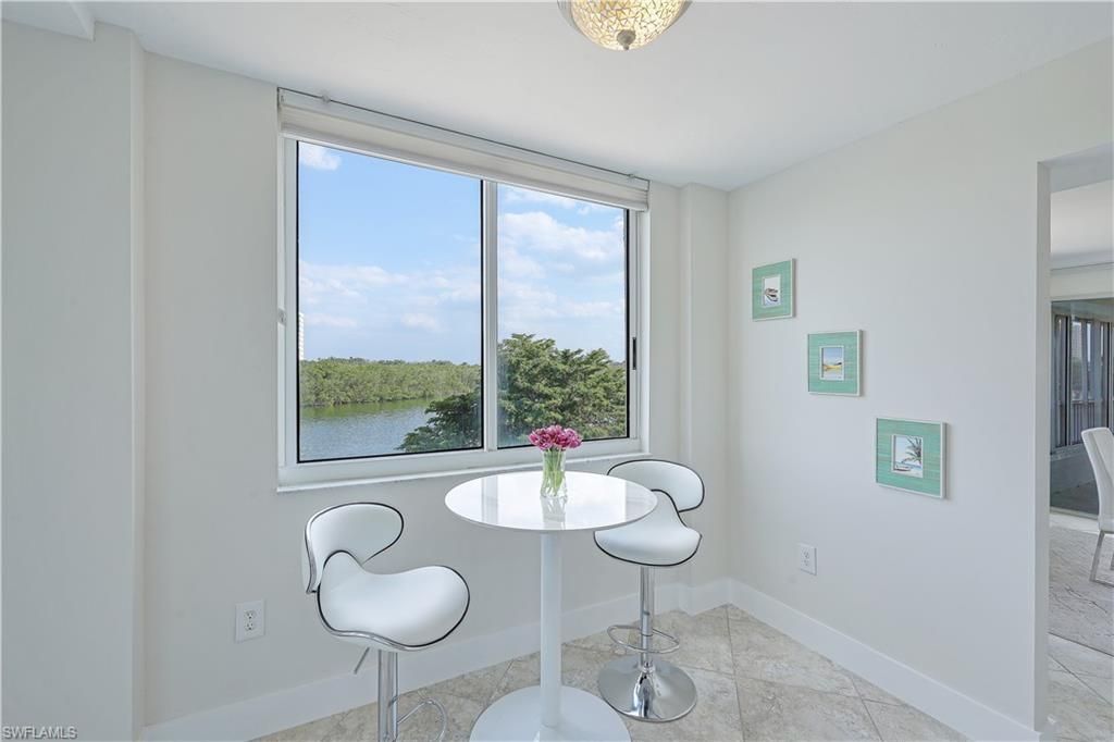 25 Bluebill Ave, Unit A201, Naples, FL 34108 Photo