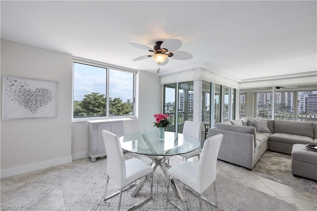 25 Bluebill Ave, Unit A201, Naples, FL 34108 Photo