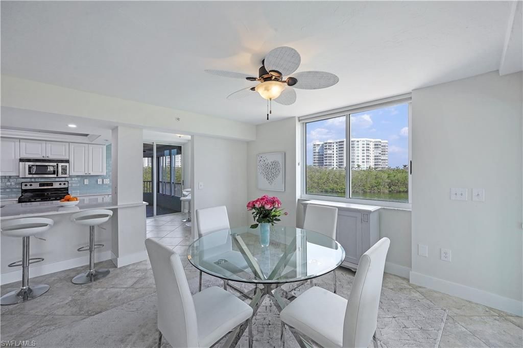 25 Bluebill Ave, Unit A201, Naples, FL 34108 Photo
