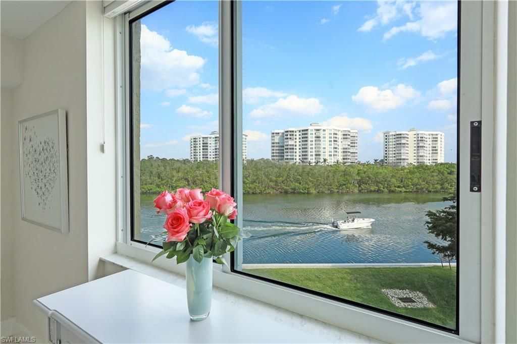 25 Bluebill Ave, Unit A201, Naples, FL 34108 Photo