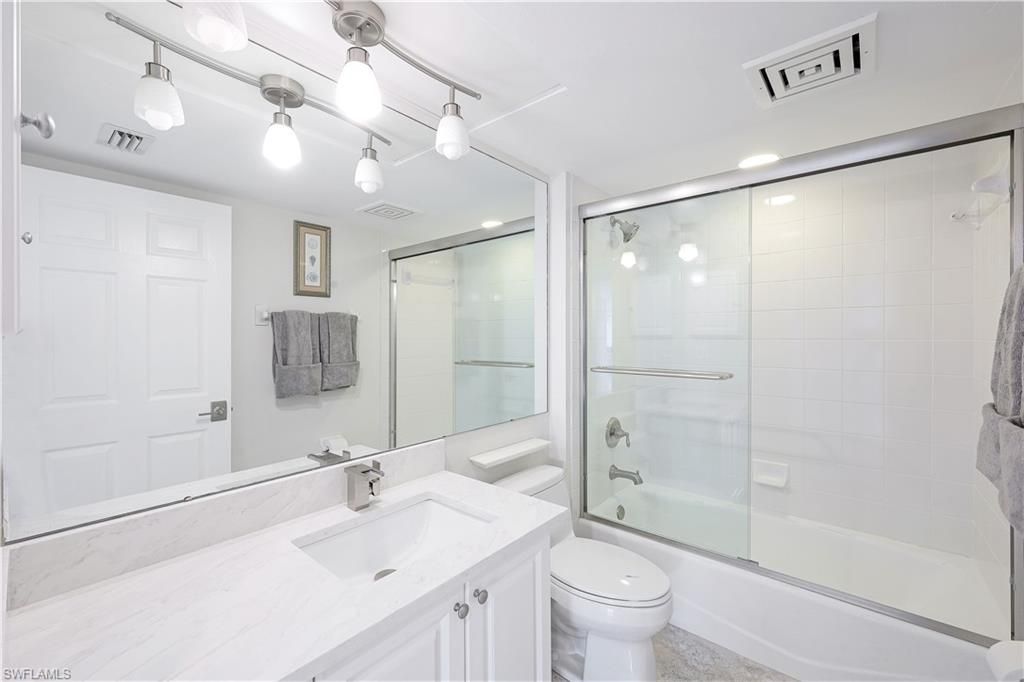 25 Bluebill Ave, Unit A201, Naples, FL 34108 Photo