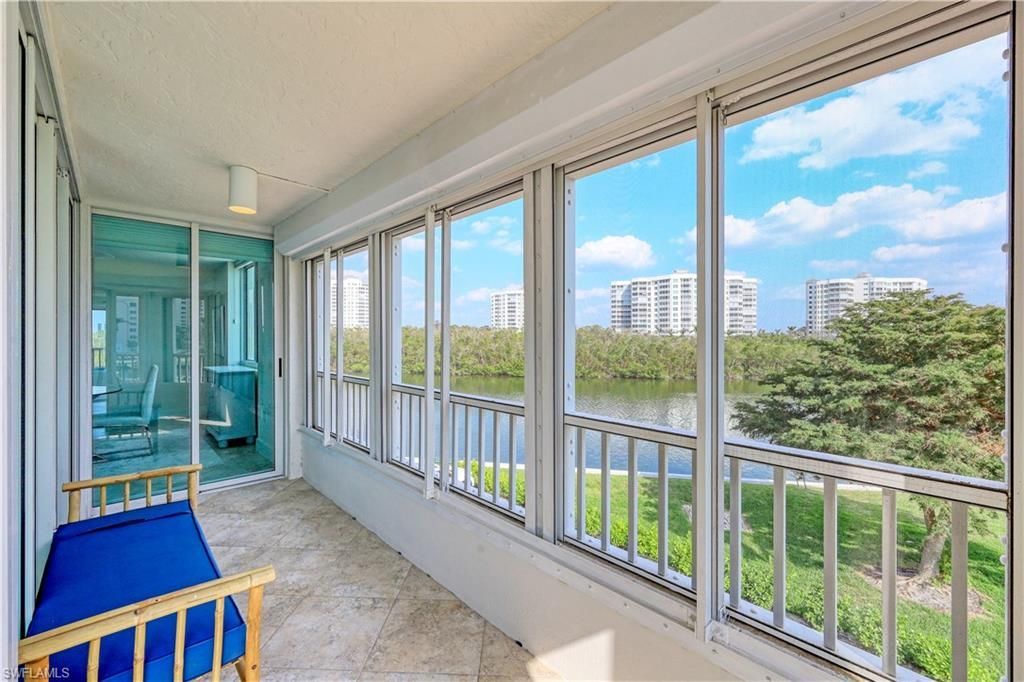 25 Bluebill Ave, Unit A201, Naples, FL 34108 Photo