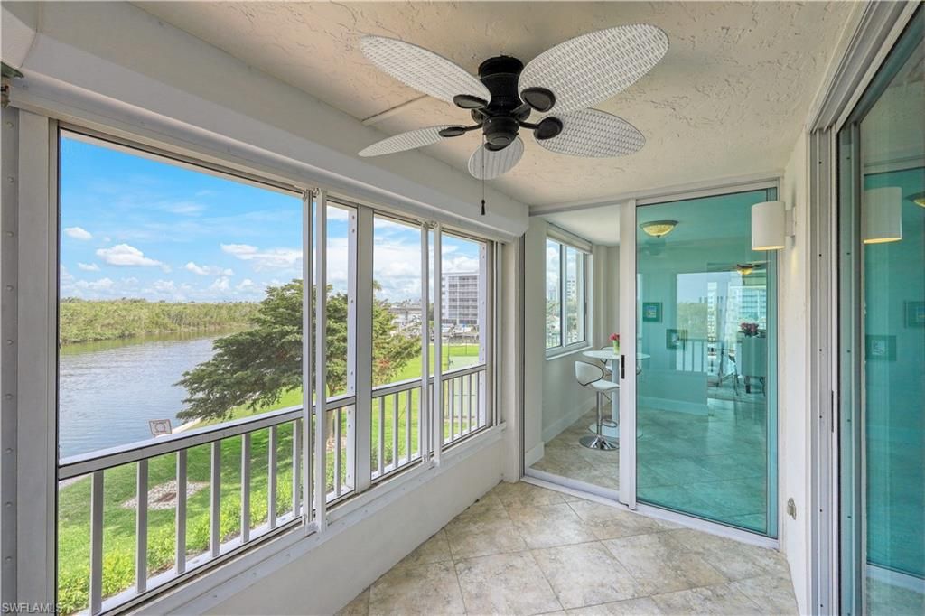 25 Bluebill Ave, Unit A201, Naples, FL 34108 Photo