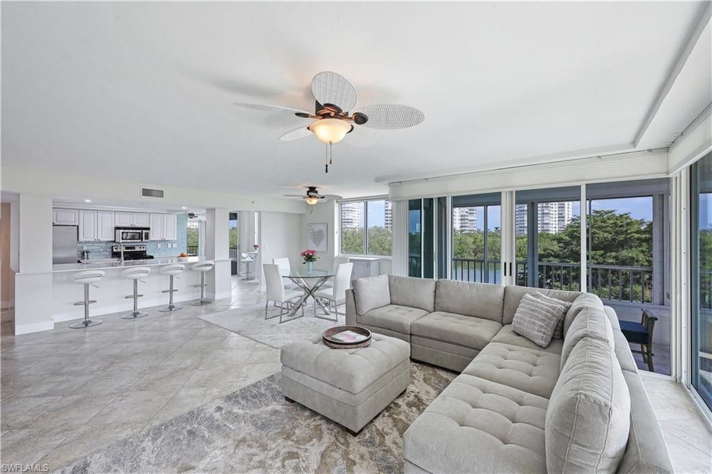 25 Bluebill Ave, Unit A201, Naples, FL 34108 Photo