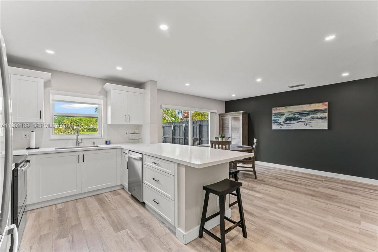 4420 SW 82nd Way , Davie, FL 33328 Photo