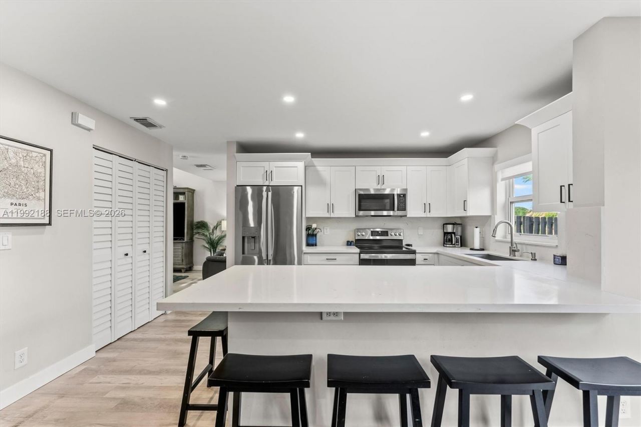 4420 SW 82nd Way , Davie, FL 33328 Photo